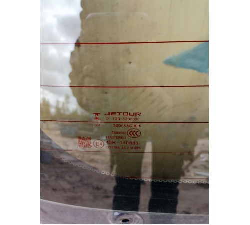 Дверь багажника со стеклом