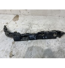 Кронштейн заднего бампера правый