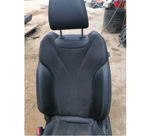 Сиденье переднее левое