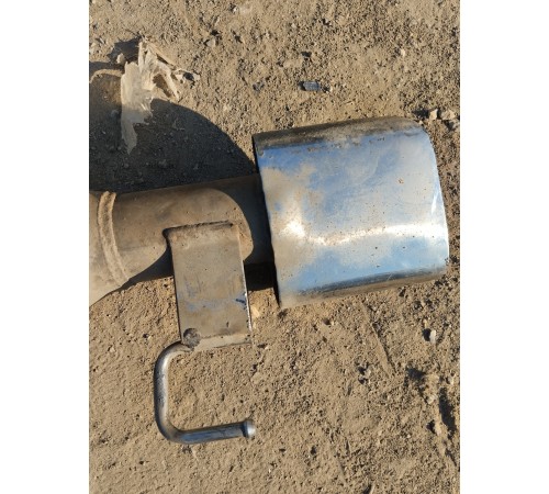 Выхлопная труба глушителя