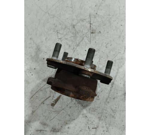 Ступица передняя правая