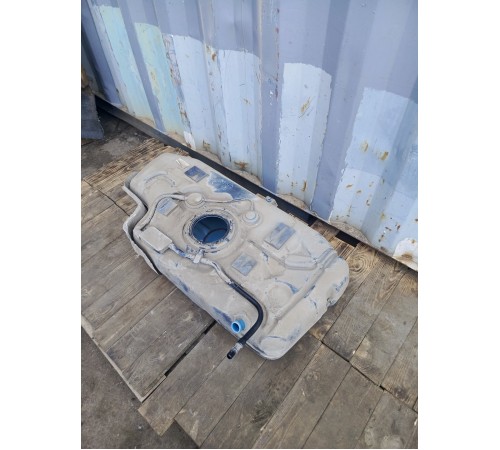 Бак топливный