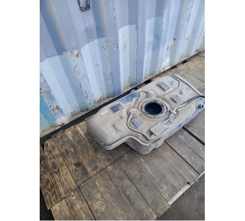 Бак топливный