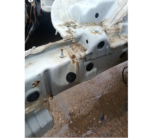 Лонжерон (четверть) передний правый