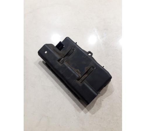 Крышка АКБ дополнительного