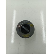 Кнопка выключения AIRBAG переднего пассажира