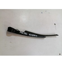 Поводок стеклоочистителя задний