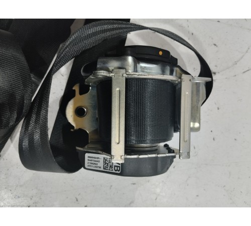 Ремень безопасности (передний левый)