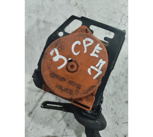 Ремень безопасности (задний средний)