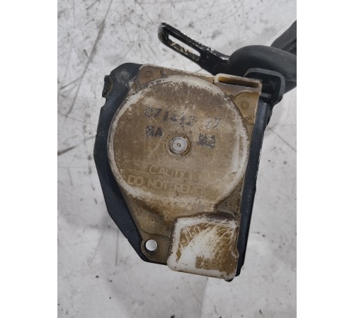 Ремень безопасности (задний средний)