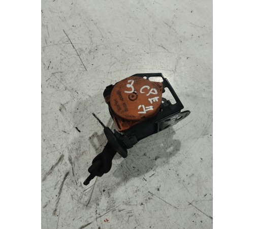 Ремень безопасности (задний средний)