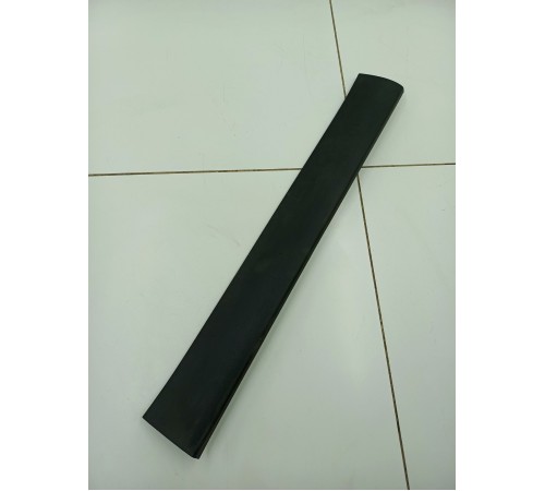 Накладка порога передняя правая