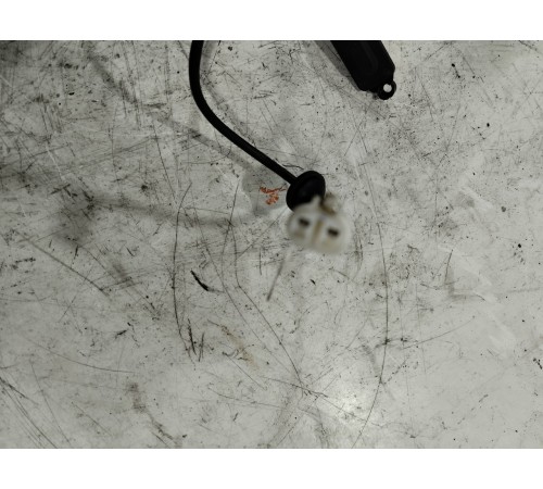 Кнпока открывания багажника