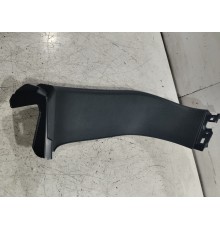 Обшивка крышки багажника правая