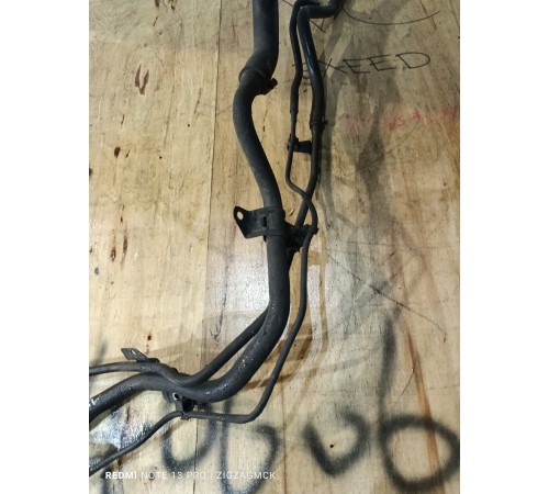 Горловина топливного бака