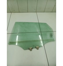 Стекло двери заднее левое