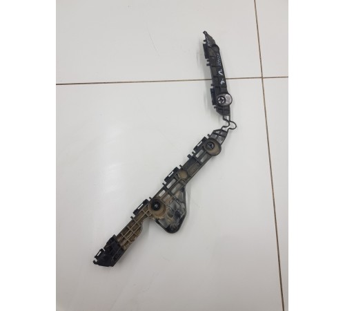 Кронштейн заднего бампера левый