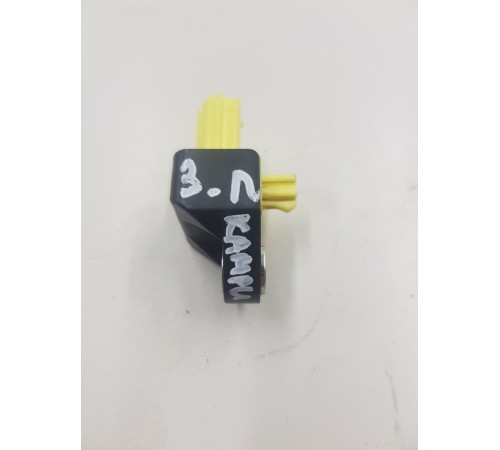 Датчик удара задний левый