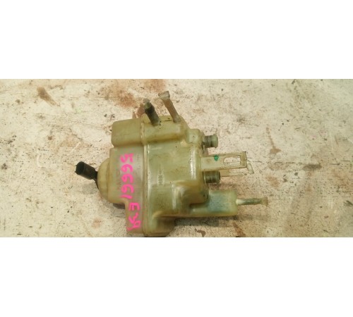 Бачок главного тормозного цилиндра