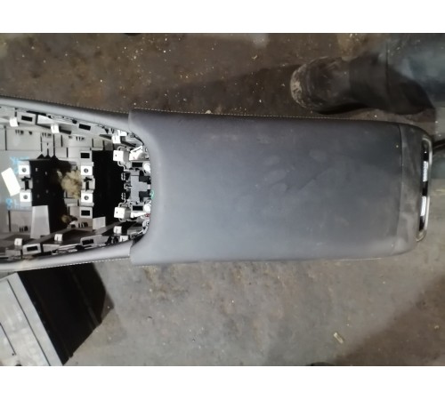 Центральная консоль