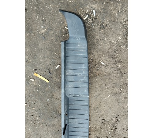 Накладка заднего бампера