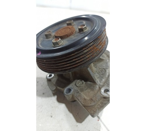 Помпа водяная (насос)