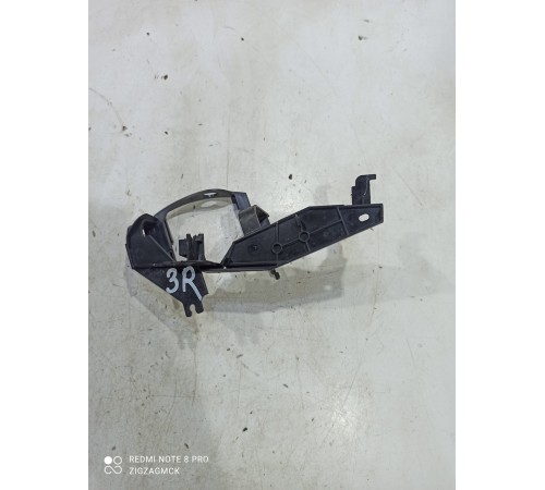 Кронштейн ручки двери задний правый