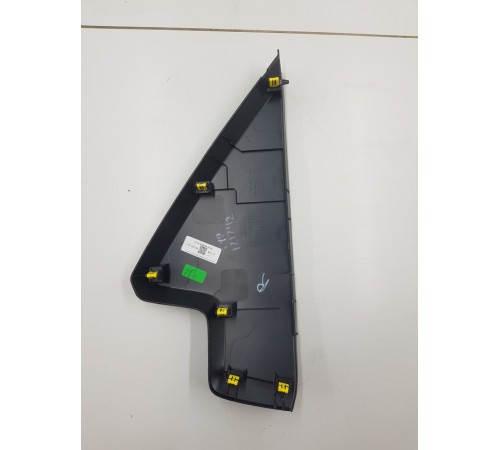 Накладка торпедо правая