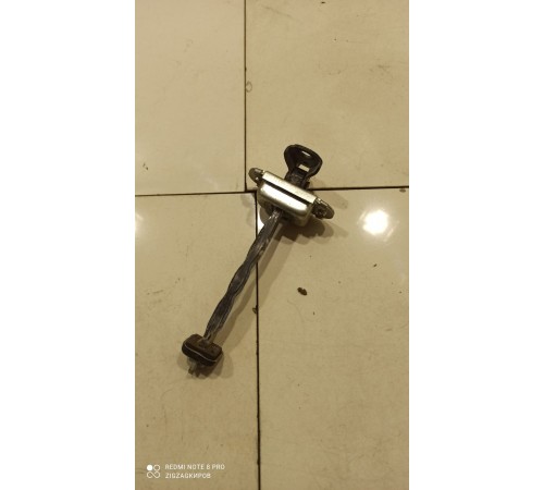 Ограничитель двери(задний левый)