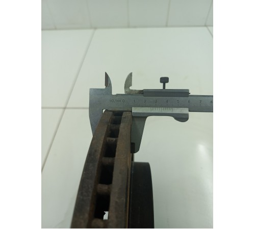 Тормозной диск передний