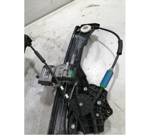 Стеклоподъёмник двери передний правый