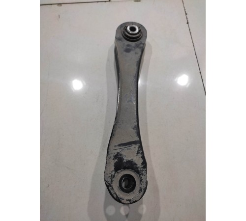 Рычаг подвески(задний правый)