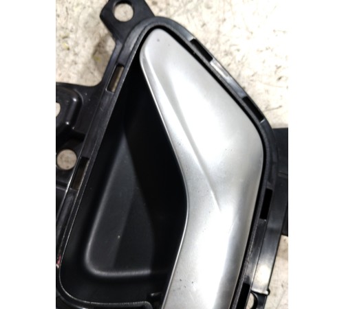 Ручка двери задняя левая внутренняя