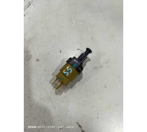 Датчик стоп сигнала