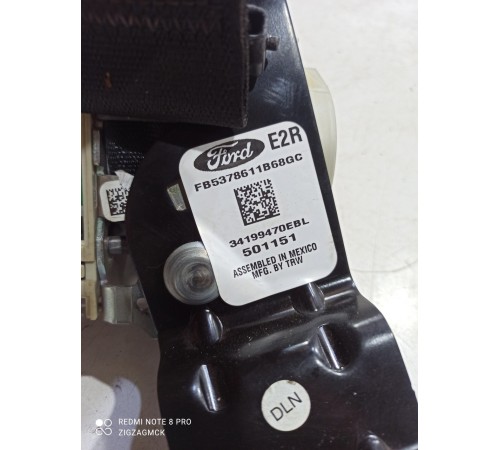 Ремень безопасности второго ряда