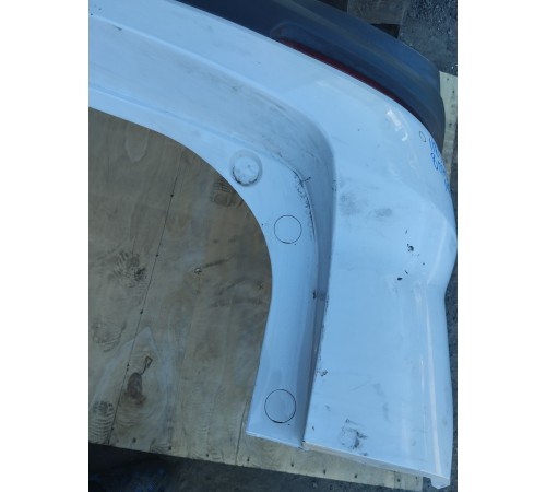 Задний бампер в сборе