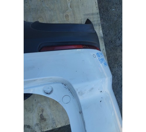 Задний бампер в сборе