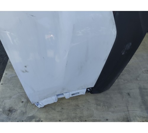 Задний бампер в сборе