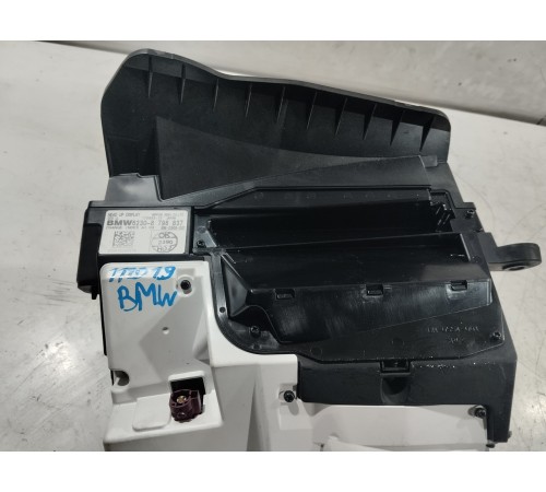 Проекция на лобовое стекло