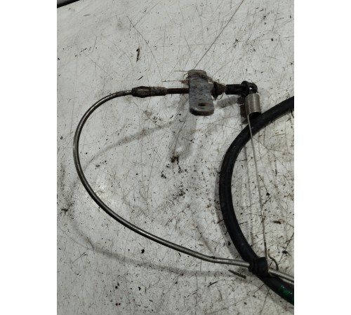 Трос стояночного тормоза