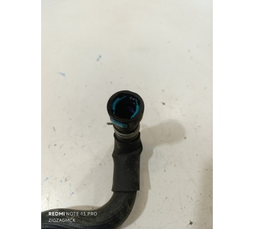 Патрубок охлаждения