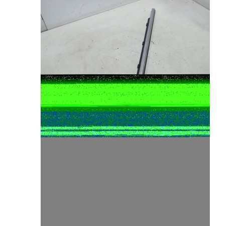 Уплотнитель стекла (задний левый наружный)