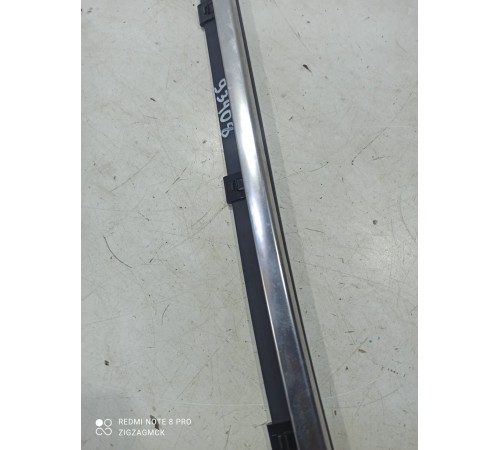 Уплотнитель стекла (задний левый наружный)