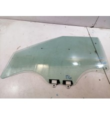 Стекло двери переднее левое