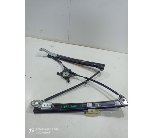 Стеклоподъемник (передний правый)