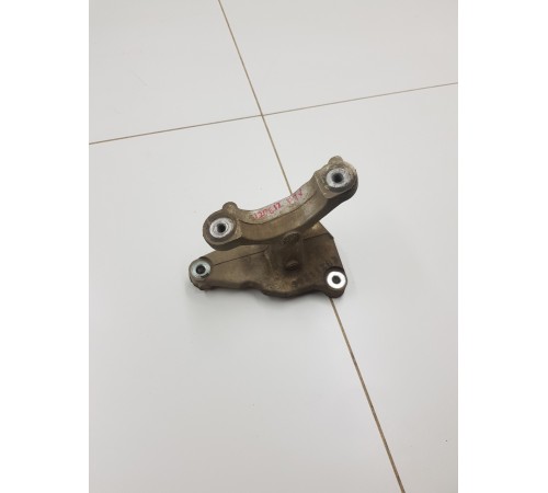 Кронштейн крепление рулевой рейки