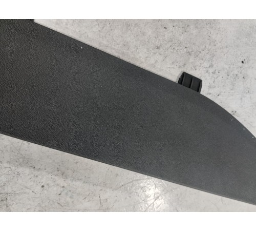 Накладка заглушка багажника задняя левая