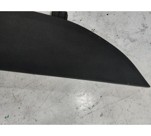 Накладка заглушка багажника задняя левая