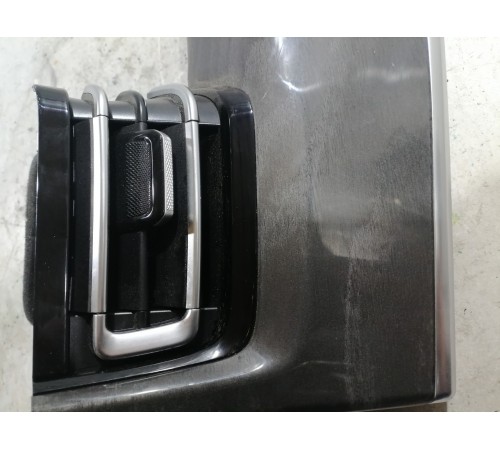 Воздушный дефлектор передний левый