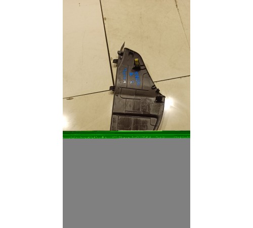 Накладка торпедо (правая)